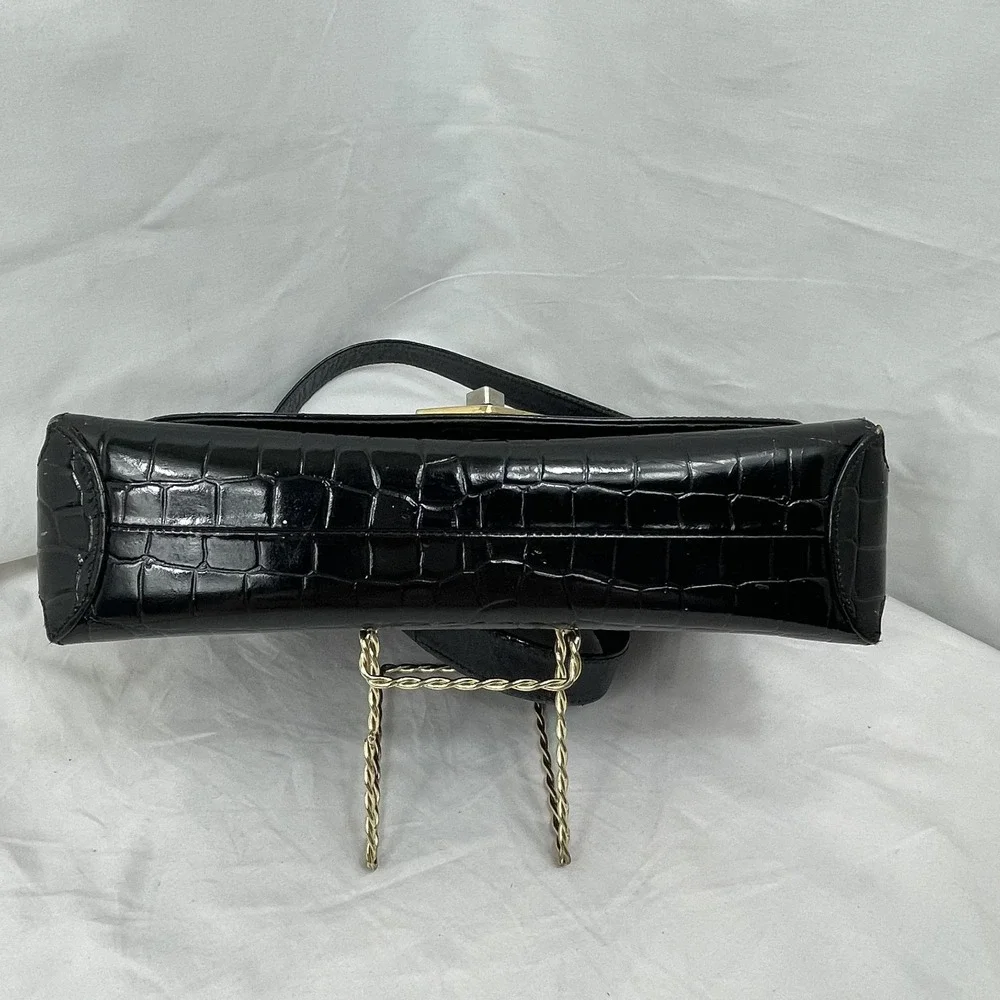 Vintage Crocodile Leather Handbag with ,Gold Hardware,Leather Inside, Black‎